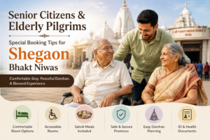 Senior-pilgrims-at-Shegaon-temple